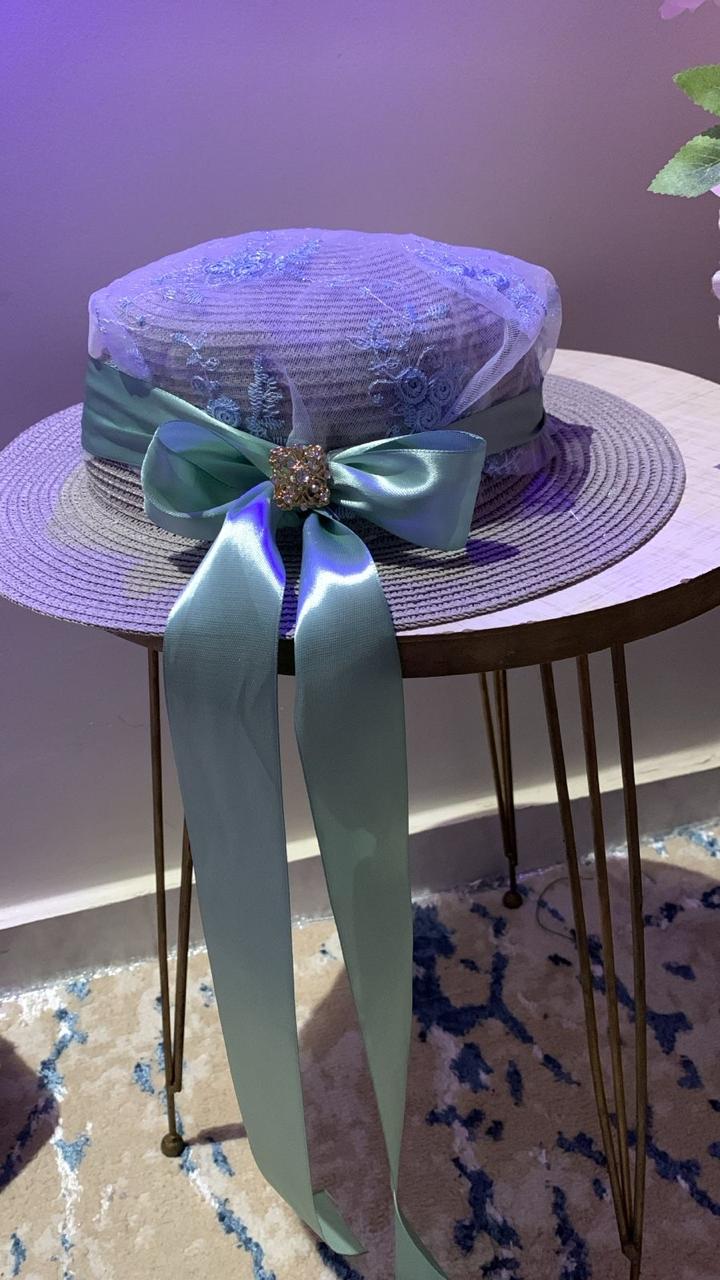 قبعة فاخرة